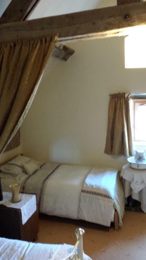 Le Petit Savriere B&B Tronget 外观 照片