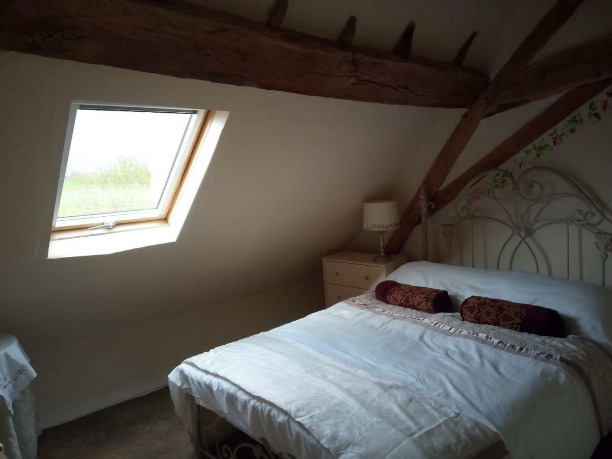 Le Petit Savriere B&B Tronget 外观 照片