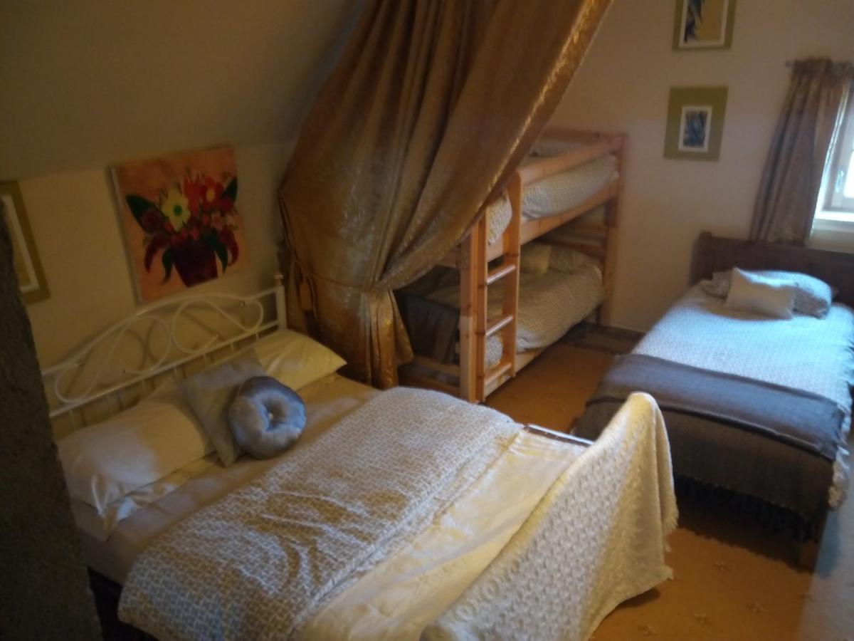 Le Petit Savriere B&B Tronget 外观 照片
